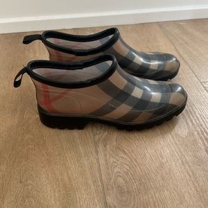 Burberry Low Rain Shoe